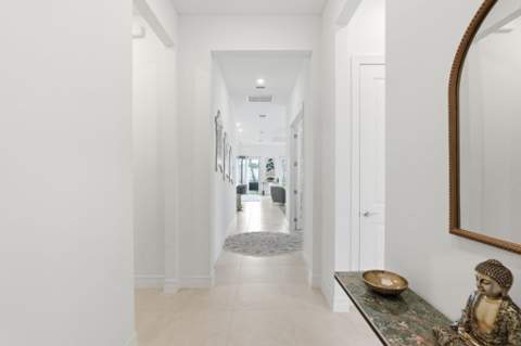 10550 Northbrook Circle, Palm Beach Gardens FL - photo 13 of 75