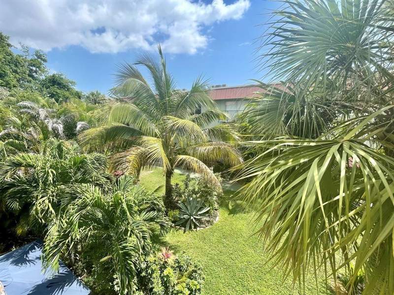 2 bedroom Condominium at 809 W Oakland Park Boulevard #J12, Racquet Club, Oakland Park — photo 4