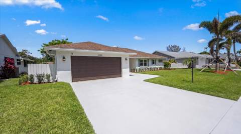14160 Aster Avenue, Wellington FL - photo 6 of 47