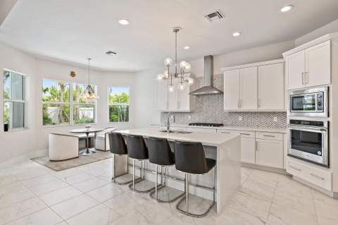 9338 Crestview Circle, Palm Beach Gardens FL - photo 23 of 74