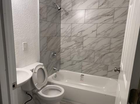 516 S 11th Street, Fort Pierce FL - photo 10 of 19