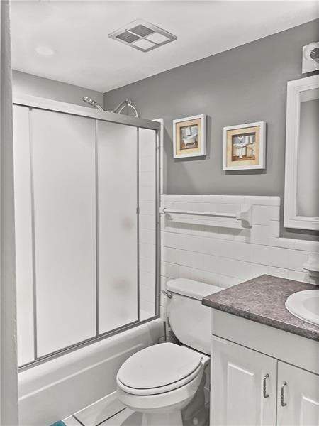 221 SE 9th Avenue #103, Pompano Beach FL - photo 6 of 10