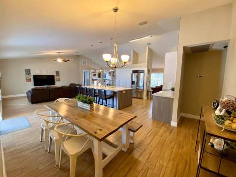 501 SW Fifer Avenue, Port St. Lucie FL - photo 7 of 53