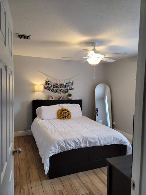 501 SW Fifer Avenue, Port St. Lucie FL - photo 13 of 53