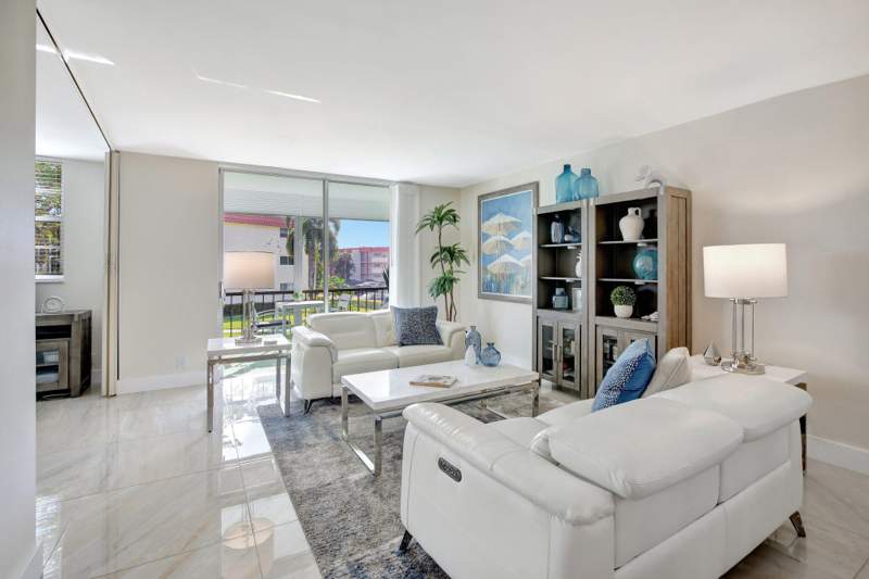 2 bedroom Condominium at 9720 S Hollybrook Lake Drive #204, Hollybrook Golf & Tennis, Pembroke Pines — photo 2