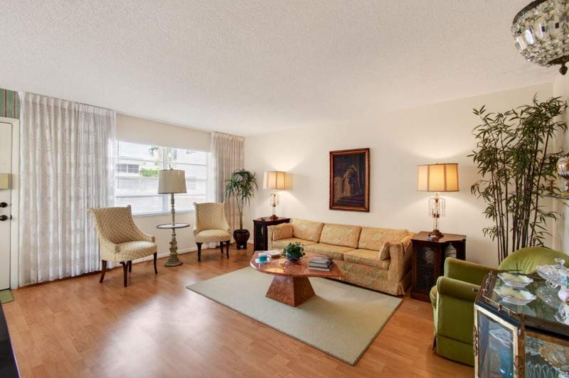 2 bedroom Condominium at 349 Capri #H, Kings Point , Delray Beach — photo 5