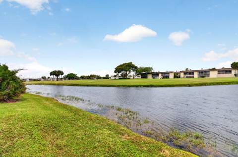 349 Capri #H, Delray Beach FL - photo 15 of 30