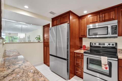 6200 NW 44th Unit # 204 Street #204, Lauderhill FL - photo 6 of 56