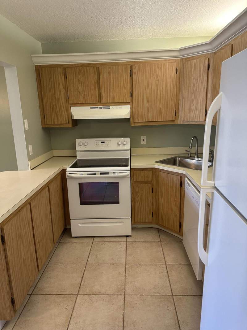2 bedroom Condominium at 436 Pine Glen Lane #D-1, Pine Ridge South IV Condo, Greenacres — photo 5