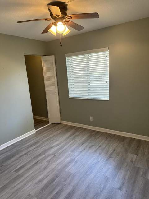 436 Pine Glen Lane #D-1, Greenacres FL - photo 7 of 13