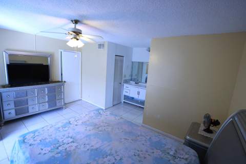 6570 Royal Palm Boulevard #106j, Margate FL - photo 6 of 14