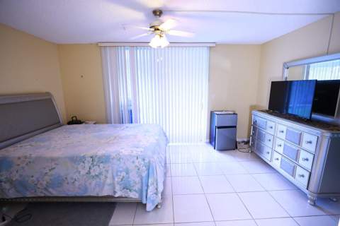6570 Royal Palm Boulevard #106j, Margate FL - photo 7 of 14