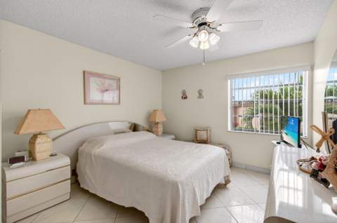 190 Piedmont D, Delray Beach FL - photo 19 of 44