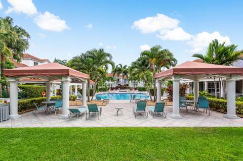 2052 Alta Meadows Lane #Apt 2212, Delray Beach FL - photo 18 of 32
