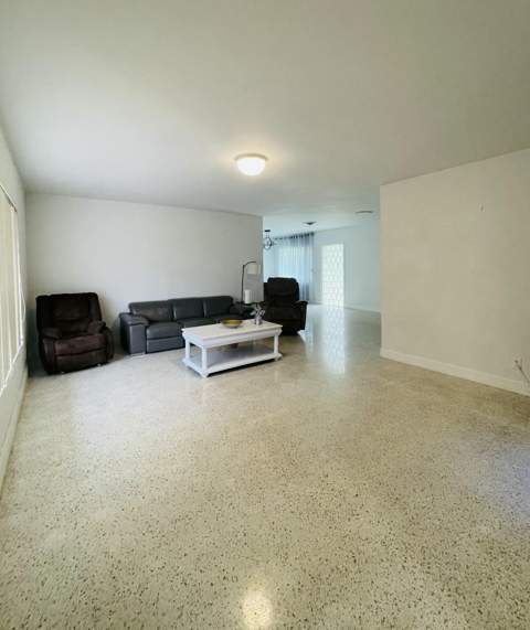 8895 N Bates Road, Palm Beach Gardens FL - photo 9 of 91