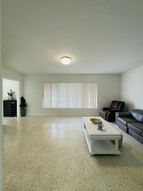 8895 N Bates Road, Palm Beach Gardens FL - photo 10 of 91