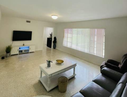 8895 N Bates Road, Palm Beach Gardens FL - photo 7 of 91