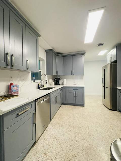 8895 N Bates Road, Palm Beach Gardens FL - photo 22 of 91