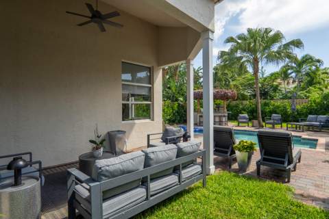 6670 NW 27th Avenue, Boca Raton FL - photo 7 of 43