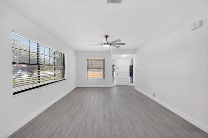 2 bedroom Villa at 13653 Cortez Drive, Casa Del Rey 1, Delray Beach — photo 4