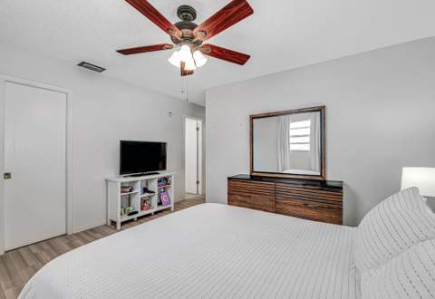 23428 Country Club Drive, Boca Raton FL - photo 19 of 32