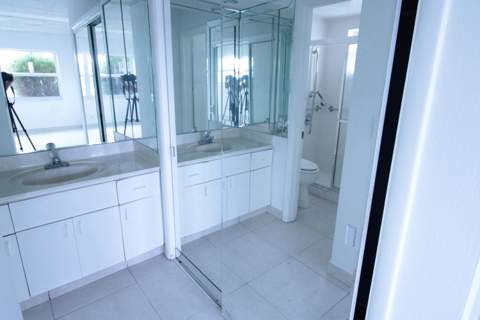 465 Paradise Isle Boulevard #110, Hallandale Beach FL - photo 15 of 26