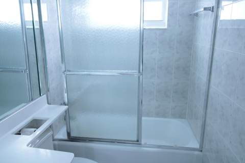 465 Paradise Isle Boulevard #110, Hallandale Beach FL - photo 18 of 26