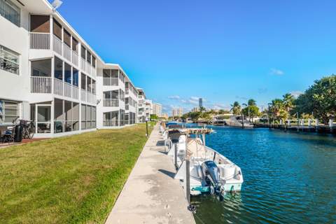 465 Paradise Isle Boulevard #110, Hallandale Beach FL - photo 20 of 26
