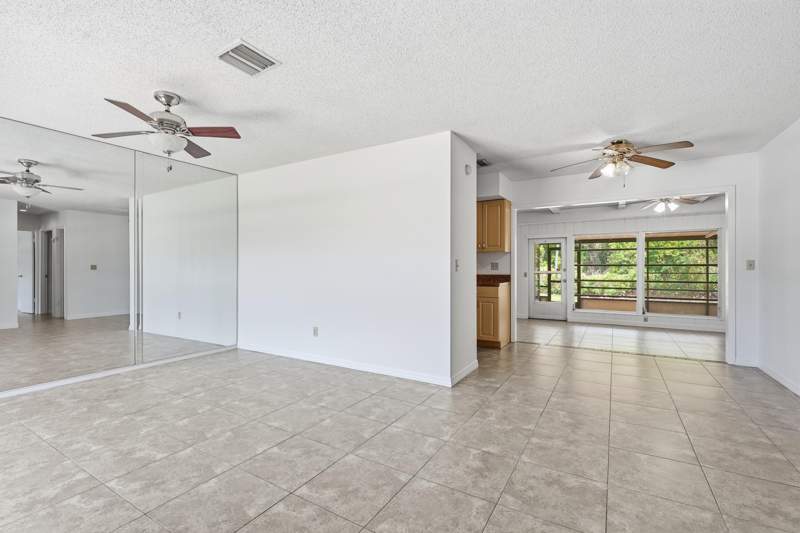 2 bedroom Single Family Residence at 445 NE Armory Circle, Port St Lucie Floresta Pines Unit 2, Port St. Lucie — photo 5