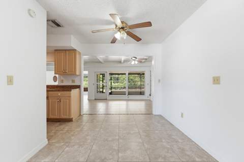 445 NE Armory Circle, Port St. Lucie FL - photo 9 of 36