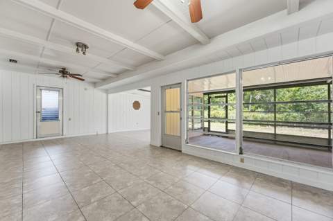 445 NE Armory Circle, Port St. Lucie FL - photo 11 of 36