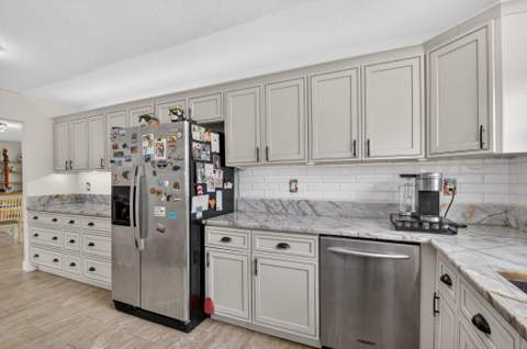 1262 Essex Drive, Wellington FL - photo 16 of 76