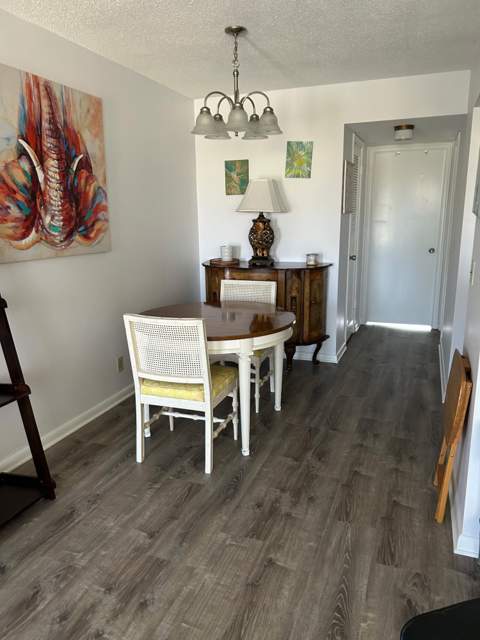 183 Dorchester #H, West Palm Beach FL - photo 21 of 27