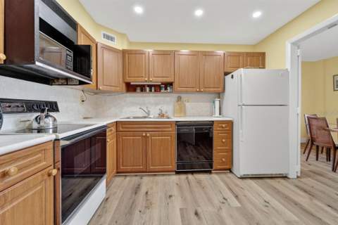 10777 W Sample Road #1212, Coral Springs FL - photo 11 of 31