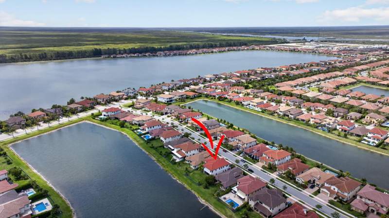 5 bedroom Single Family Residence at 12090 Lake Trail Lane, Parkland Bay 183-49 B, Parkland — photo 4