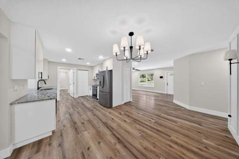 1451 SE Grapeland Avenue, Port St. Lucie FL - photo 16 of 38
