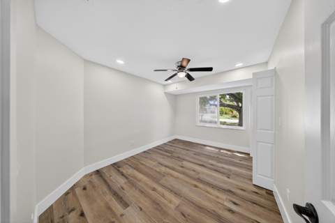 1451 SE Grapeland Avenue, Port St. Lucie FL - photo 23 of 38