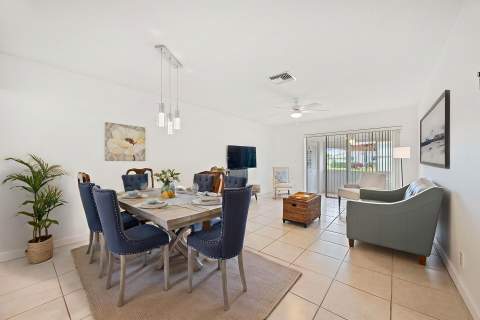 2691 Dudley Dr Drive #D, West Palm Beach FL - photo 9 of 21