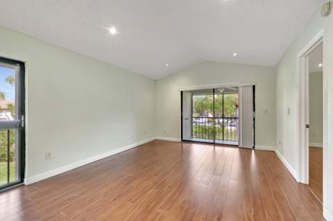 351 Club Circle #207, Boca Raton FL - photo 6 of 28