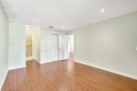 351 Club Circle #207, Boca Raton FL - photo 12 of 28