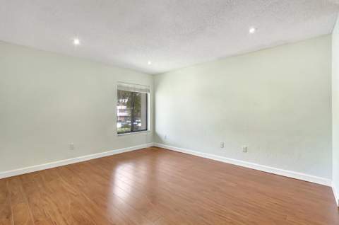 351 Club Circle #207, Boca Raton FL - photo 13 of 28