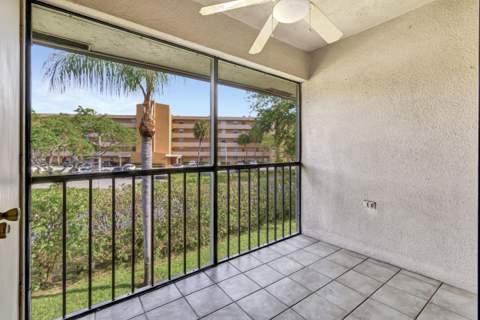351 Club Circle #207, Boca Raton FL - photo 21 of 28