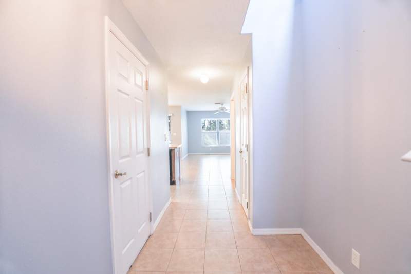 3 bedroom Townhouse at 5064 NW Coventry Circle, Cambridge Townhomes, Port St. Lucie — photo 5