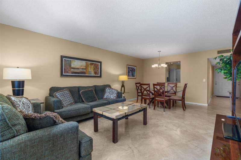 2 bedroom Condominium at 6515 Kensington Lane #201, Huntington Lakes Sec One, Delray Beach — photo 3
