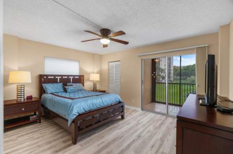 6515 Kensington Lane #201, Delray Beach FL - photo 16 of 38