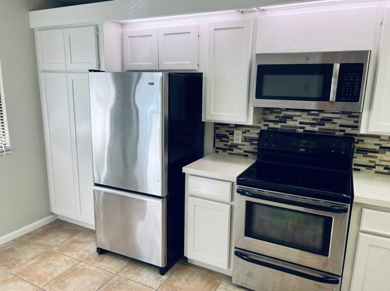 2 bedroom Condominium at 2441 Village Boulevard #102, Whitehall Village, West Palm Beach — photo 4
