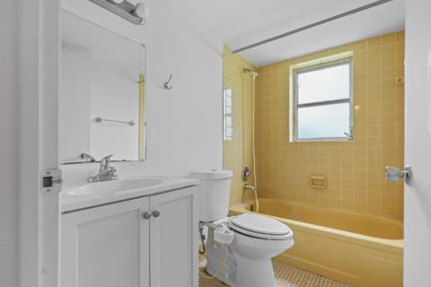 1460 NW 80th Avenue #108, Margate FL - photo 8 of 14