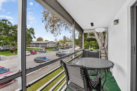 313 Durham Circle #I, Deerfield Beach FL - photo 18 of 72