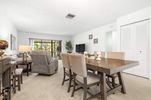 21218 Lago Circle #F, Boca Raton FL - photo 17 of 40