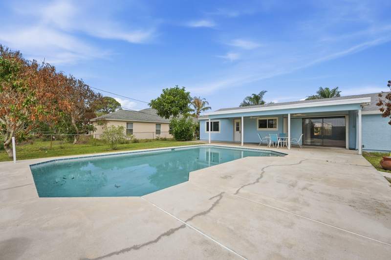 3 bedroom Single Family Residence at 420 SE Streamlet Avenue, Port St Lucie Section 13, Port St. Lucie — photo 5